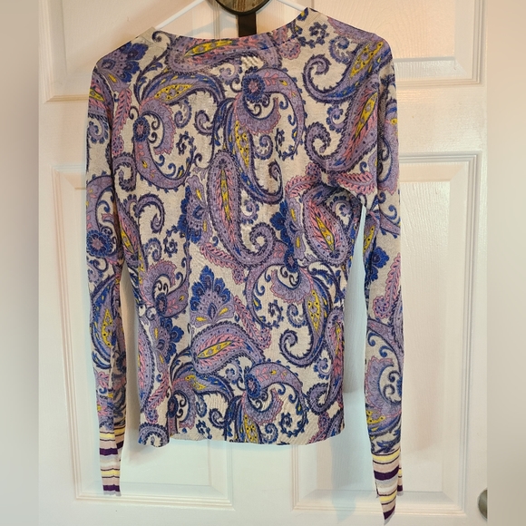 (1429) The Loft Woman's Long Sleeve Blouse, Small Design: Paisley Multi Color - Picture 10 of 14